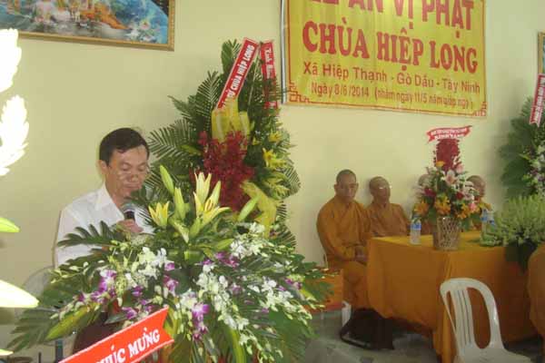 Tay Ninh province: Buddha statue placing ceremony held at Hiep Long pagoda